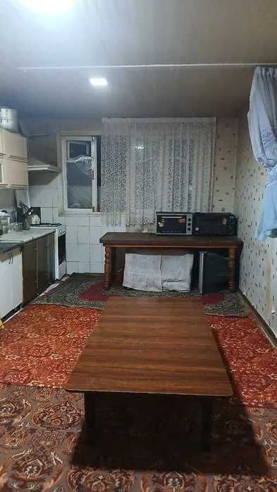 Коратош 2в3/1/9  отличная локация чистый двор