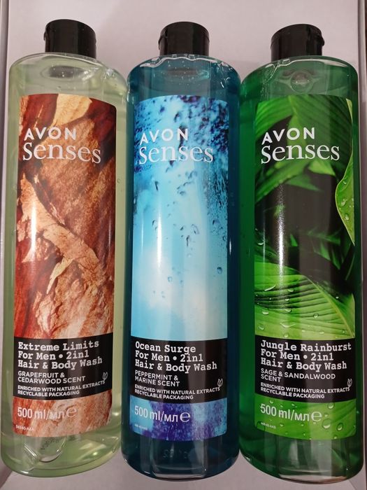 Набор косметики  Avon