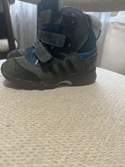 Продам обувь на мальчика