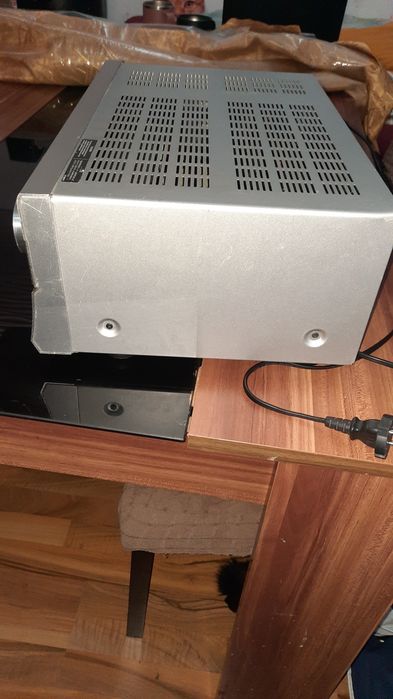 AV ресивър Onkyo TX-SR607