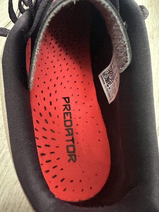 Ghete de fotbal adidas predator