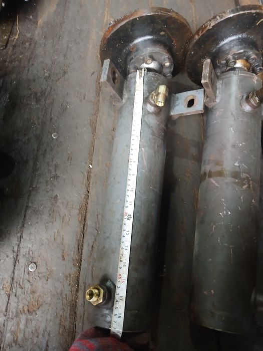 Гидравлический цилиндр