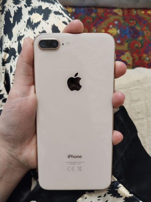 айфон восьмой плюс