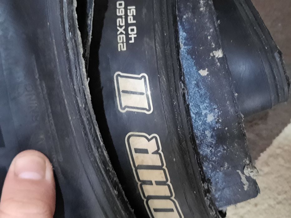 Vând cauciucuri maxxis 29 2.6