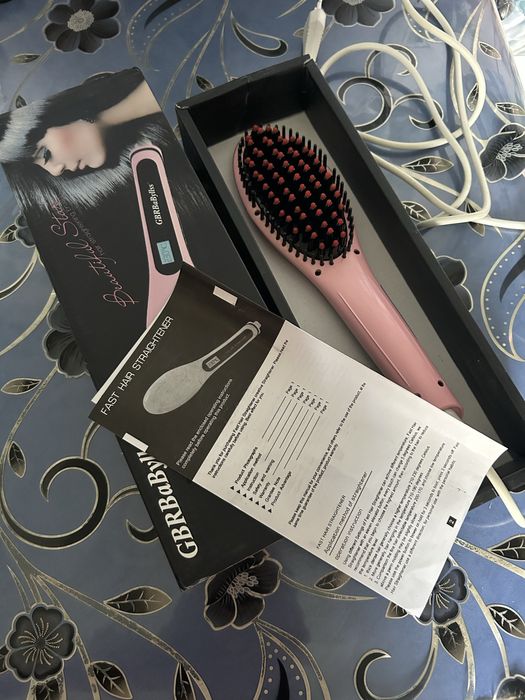 Выпрямитель -гафре для волос, б/у