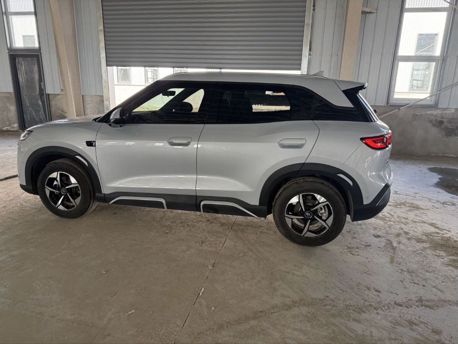 BYD Yuan Up 2025 — 4