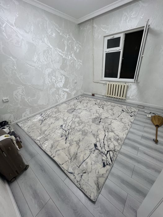 Ковер в хорошем состоянии