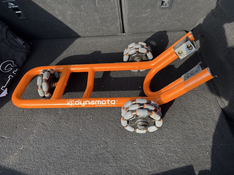 Carucior roata motocicleta dynamoto