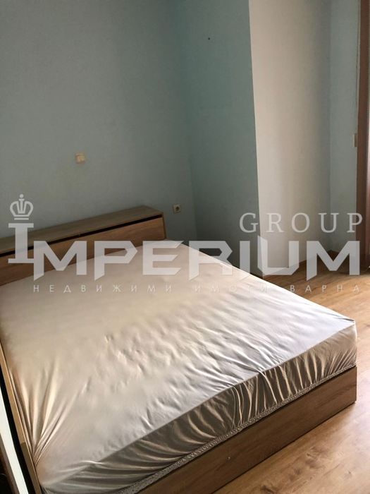 Двустаен обзаведен апартамент под наем в района на кв. Левски, гр. Ва