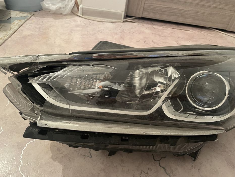 Фара для машины, Hyundai Sonata