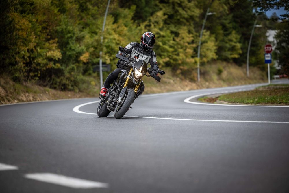 2011 Aprilia Dorsoduro 750 A2 - 35KW