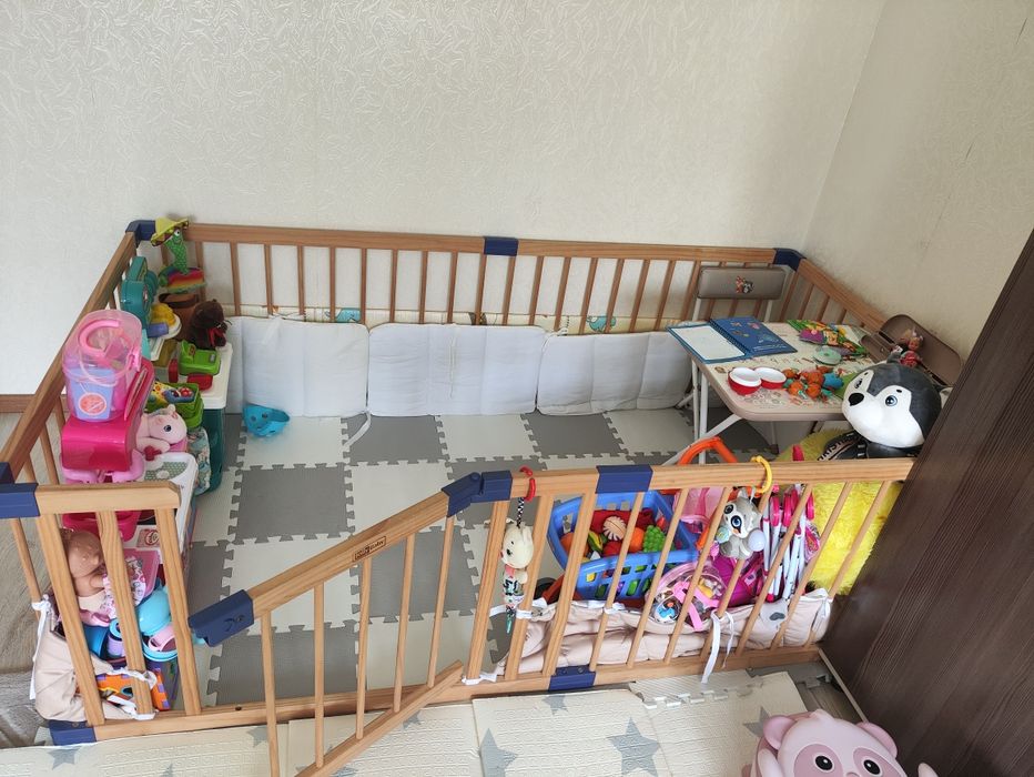 Манеж игровой деревянный