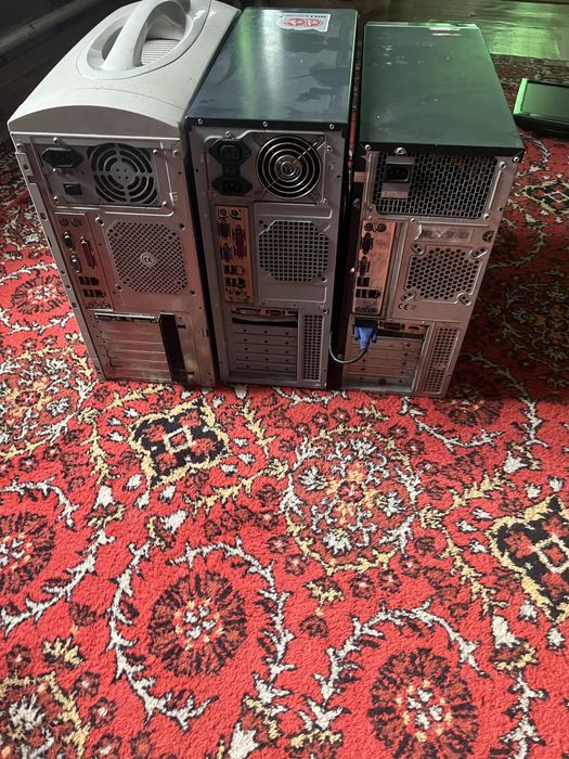 Мониторы и системники