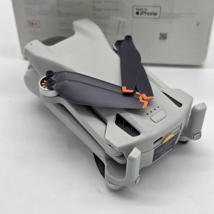 Drona DJI Mini 3 + Telecomanda RC-N1 | NOUA | Full box | Factura + Garantie | Pret Fix