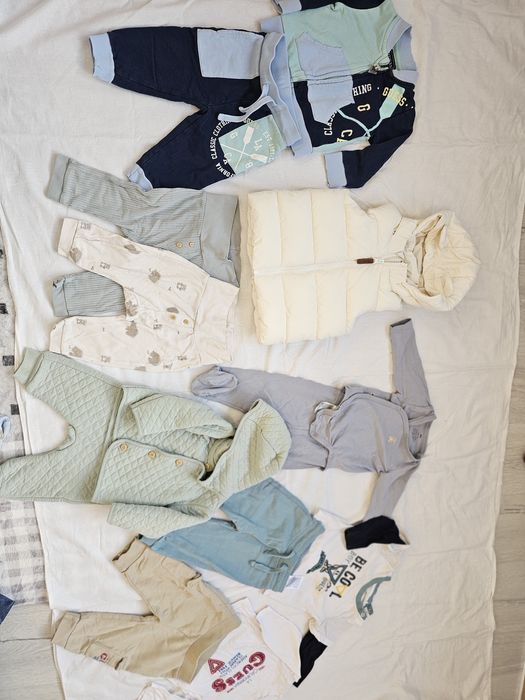 Оригинален бебешки комплект-Guess