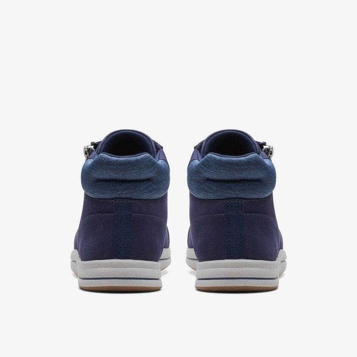 Женские ботинки от бренда Clarks