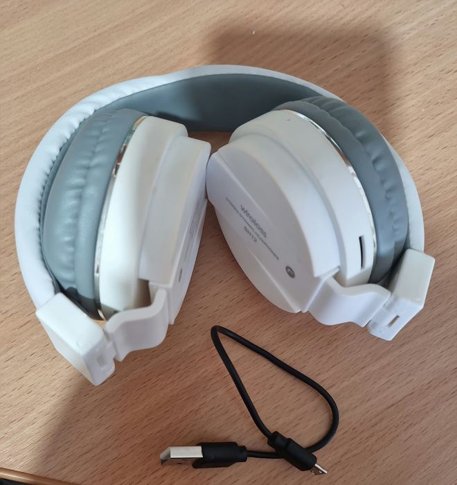 Беспроводные наушники