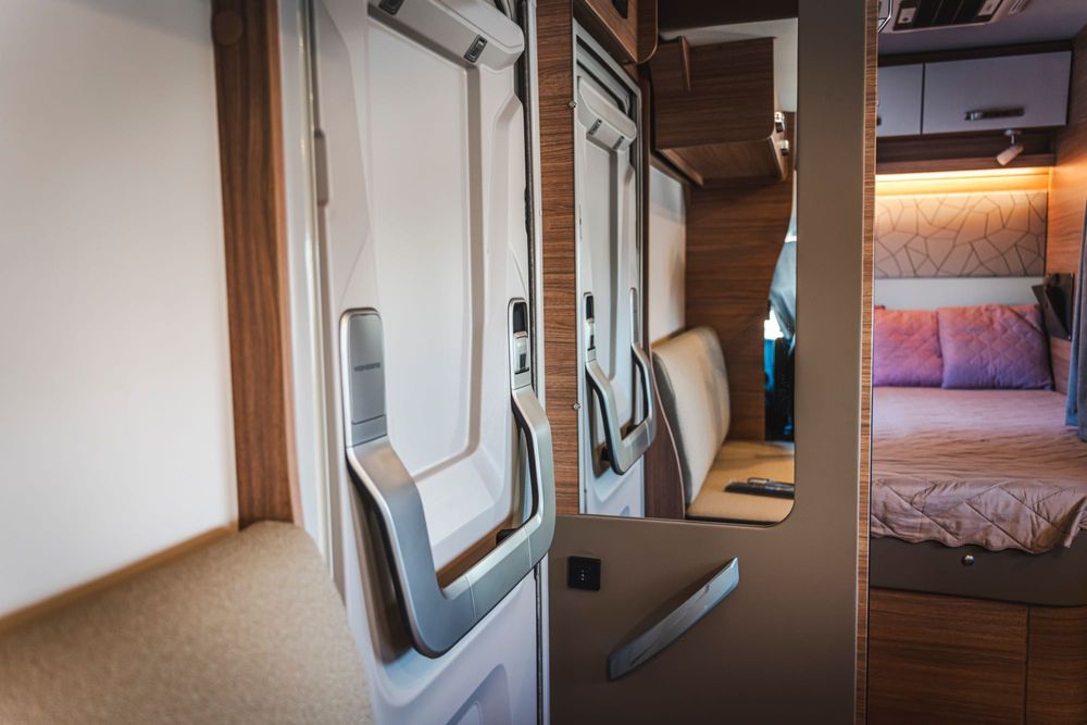 Чисто нов Кемпер под наем