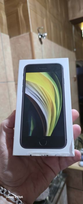 Iph se 2.nou.bateria 100% orce rețea.husa si folie600 lei fix