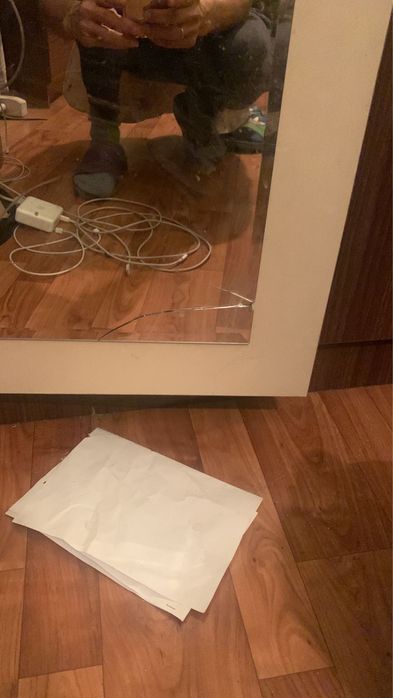 Шкаф и полка под телевизор