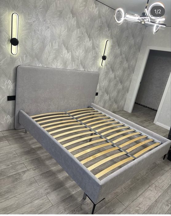 Продам кровать с матрасом