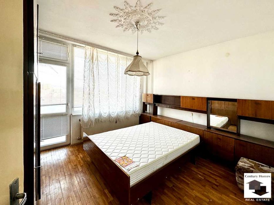 Продава се Тристаен апартамент в Велико Търново, Колю Фичето - 73 кв.м за 1507 €/кв.м - Снимка #2