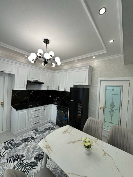 Продается 3 ком. Квартира на 1 этаже площадью 75 кв.м. Адрес Самгаси