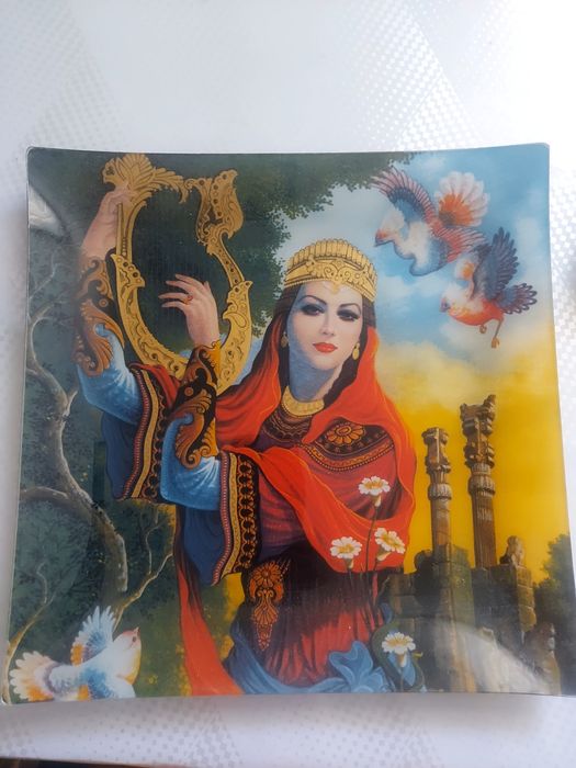 Продам новый набор тарелок