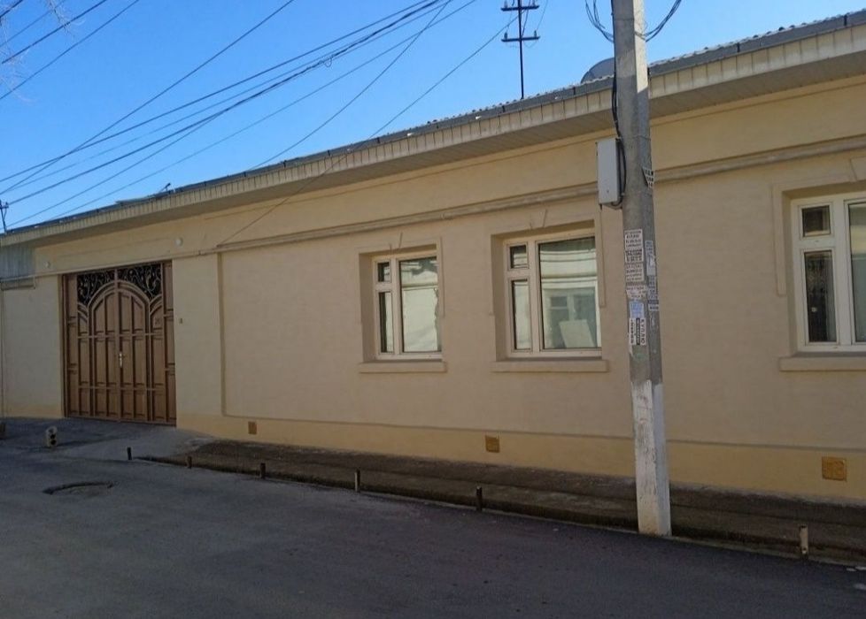 Продаются участок в сергилах 5.7 сотук  цена договорная