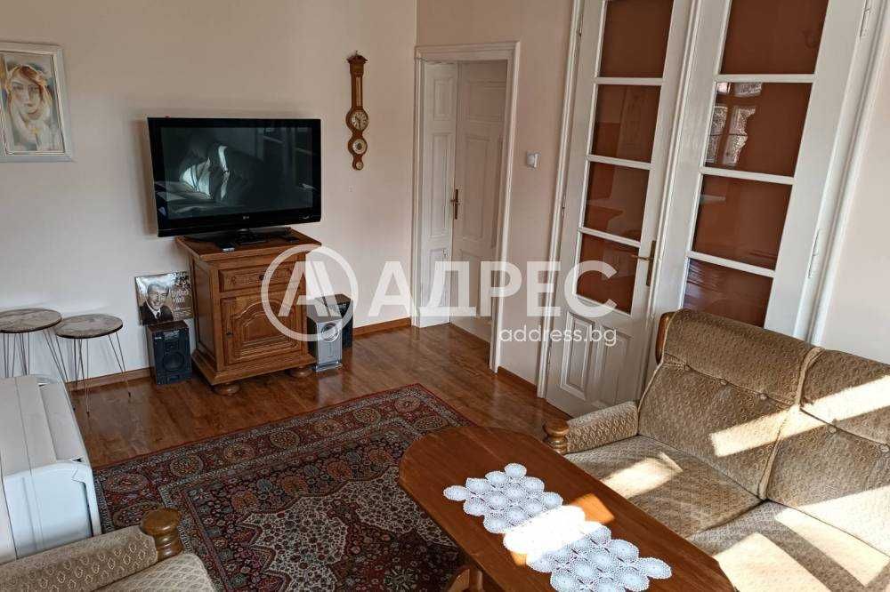 Продава се Къща в Разград, Център - 149 кв.м за 1010 €/кв.м - Снимка #1