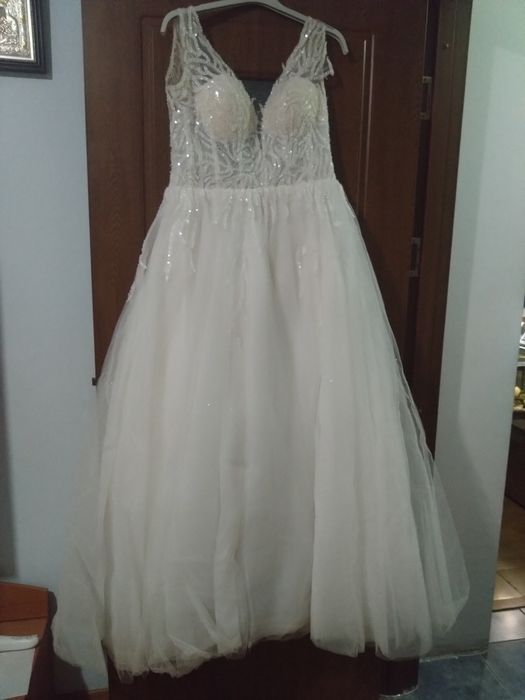 Vând rochie de mireasa