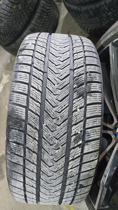 Cauciucuri iarna 255/35/19 spate 245/35/19