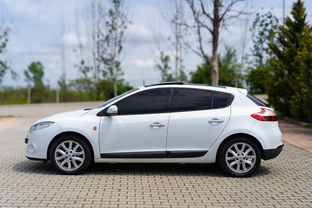 RENAULT Megane 2011 — imagine 3