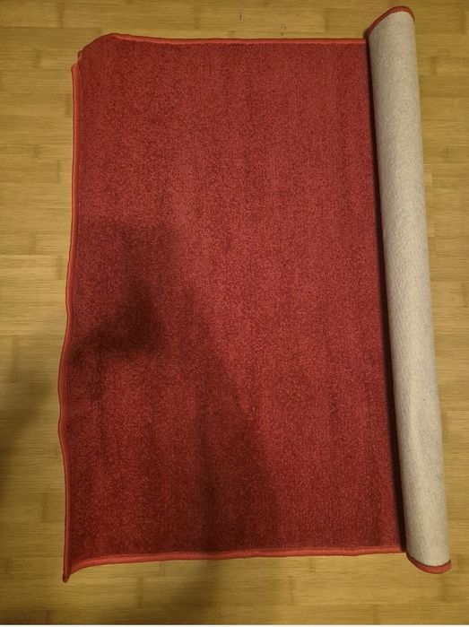 Covor rosu 100x100 cm