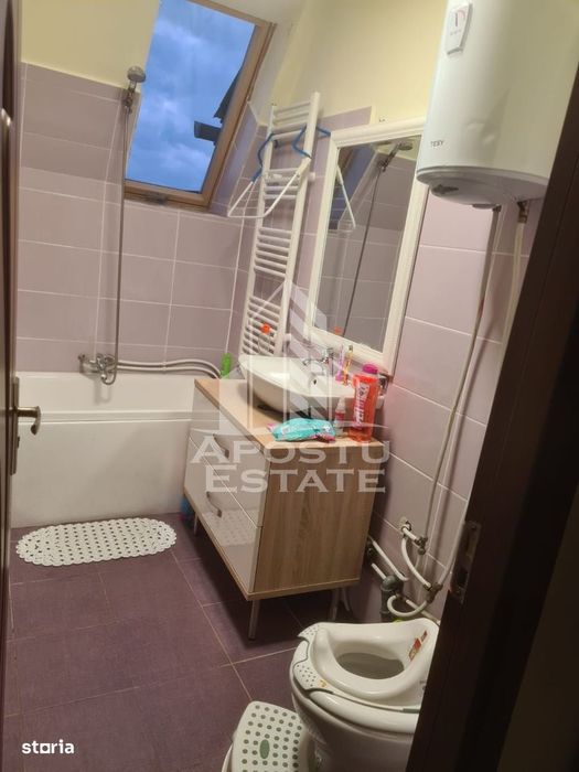 Apartament cu 2 camere de vanzare,pod 54mp,Freidorf,centrala,Timisoara