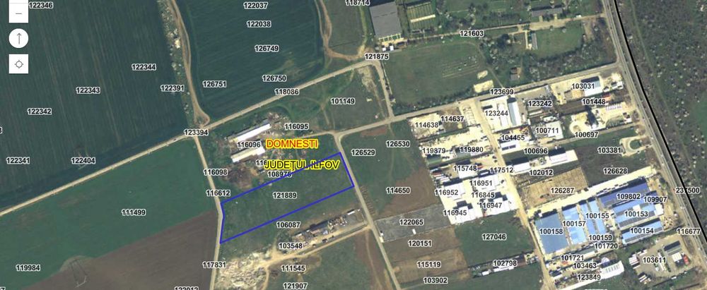 Vand teren zona continua dezvoltare