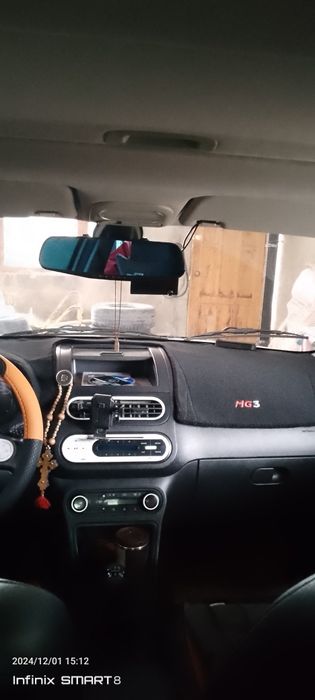 продам машину 2013г