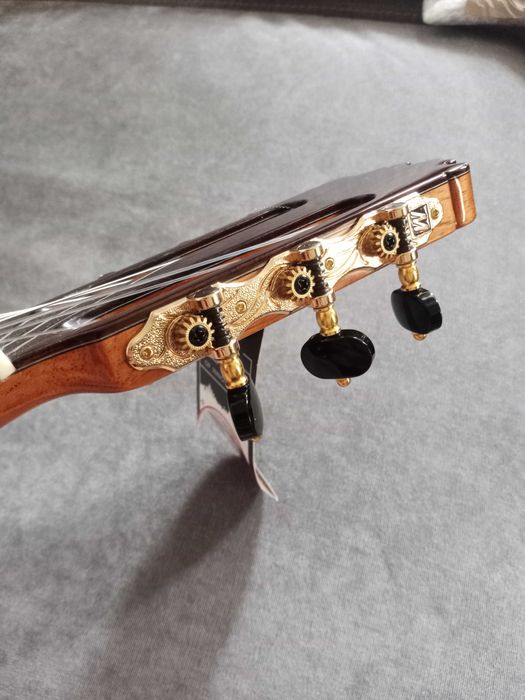 китара електро класика фламенка Martínez MF5CE