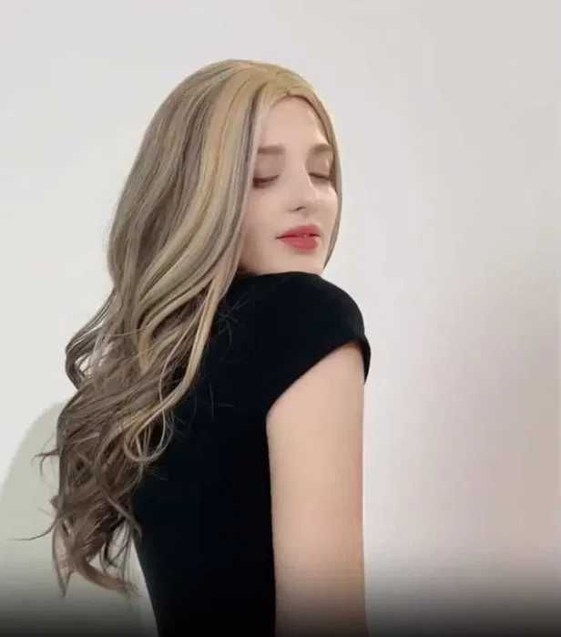 Омбре перука на кичури в съчетавание на русо и кафяво