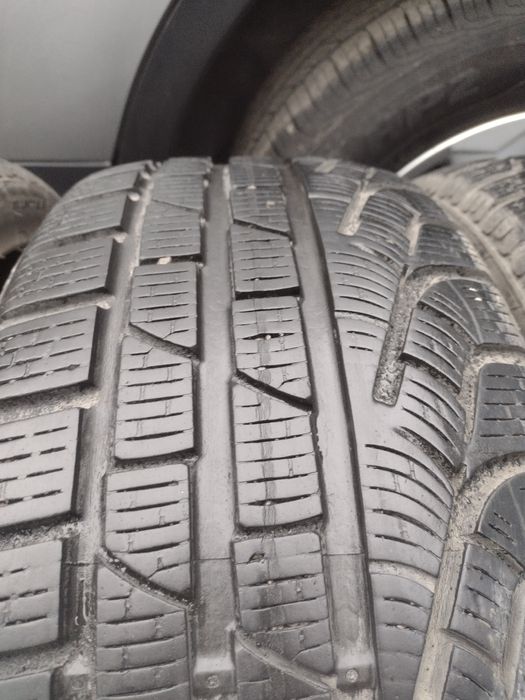 Pirelli 4бр.215/45/18 дот2418