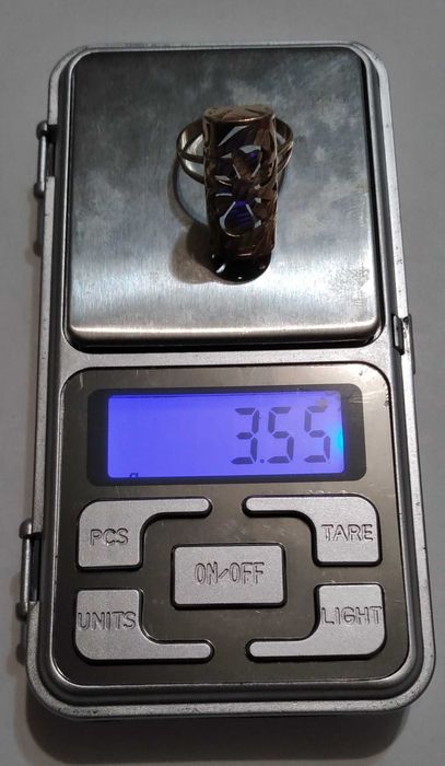 Дамски златен пръстен 14 к 585