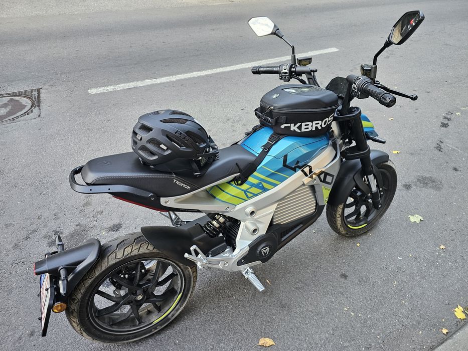 Scuter electric Tromox ukko s, motocicleta electrica