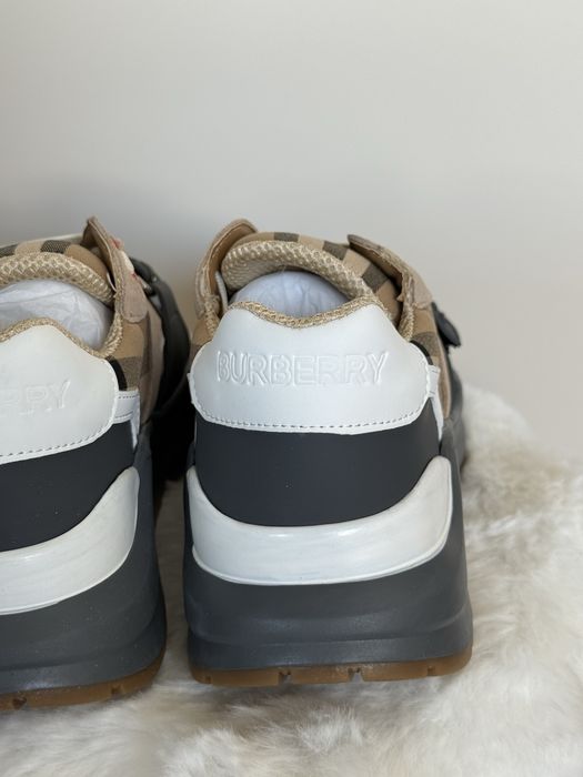 Дамски обувки Burberry