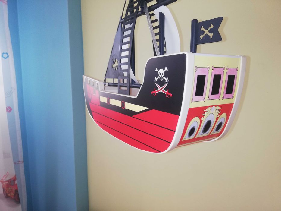 Детска лампа Кораб 2 бр. На цената на една