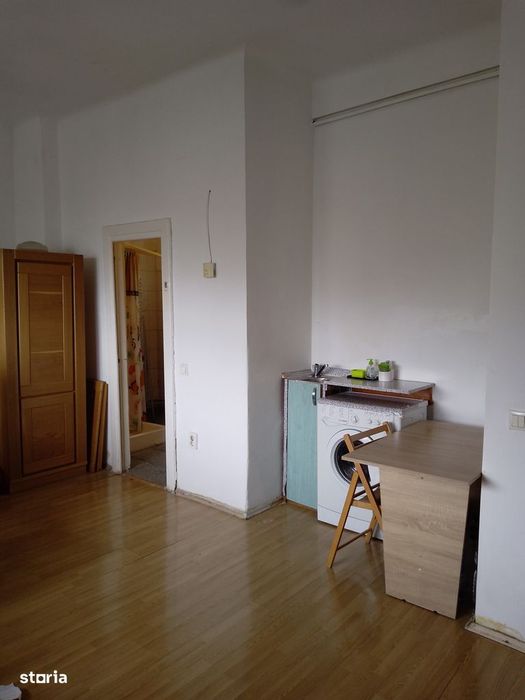 Garsoniera / Spațiu birou / investiție central București