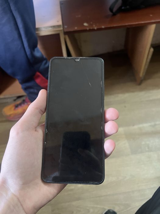 Обменяю Redmi 13C 8/256gb