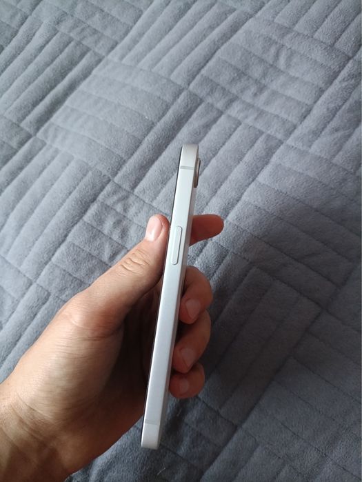 IPhone 16e 100% АКБ