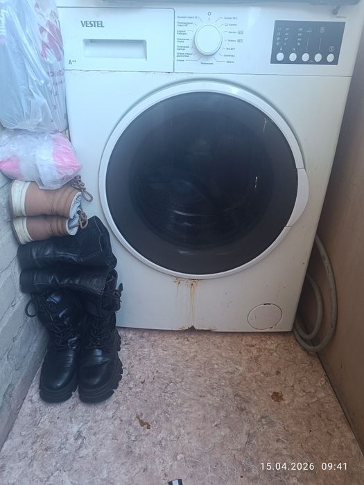 Продам стиральную машину