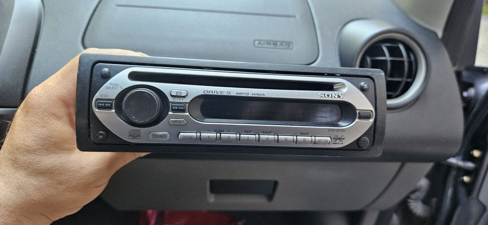 Продажба на авторадио CD, MP3, Sony