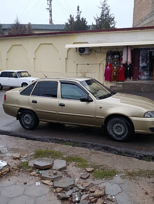 Продаются машины nexia 2